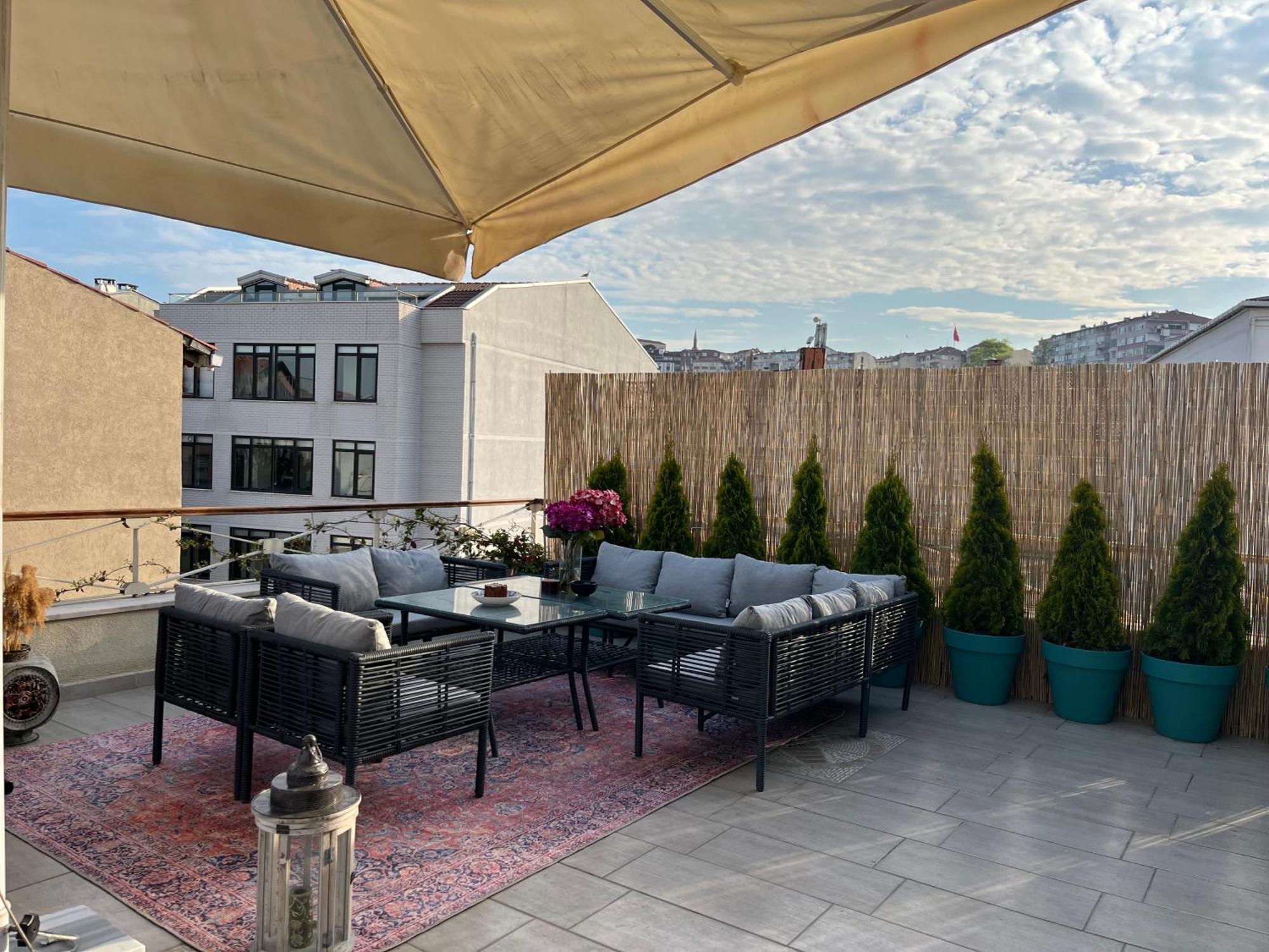 Waterfront By The Tram - Terrace With Dome & Golden Horn View In Fatih Appartement *